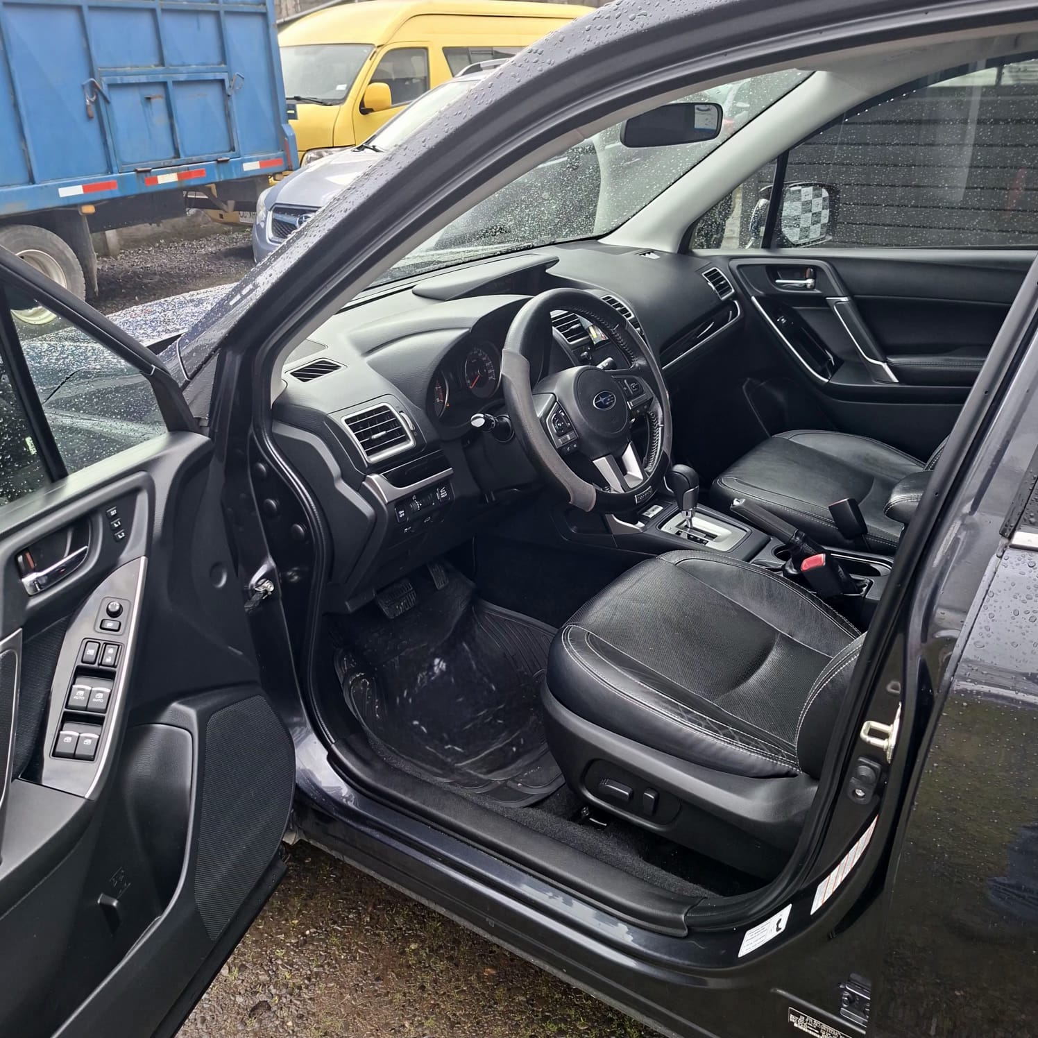 Subaru Forester 2.5 Awd Premium At – — foto 6 de 14