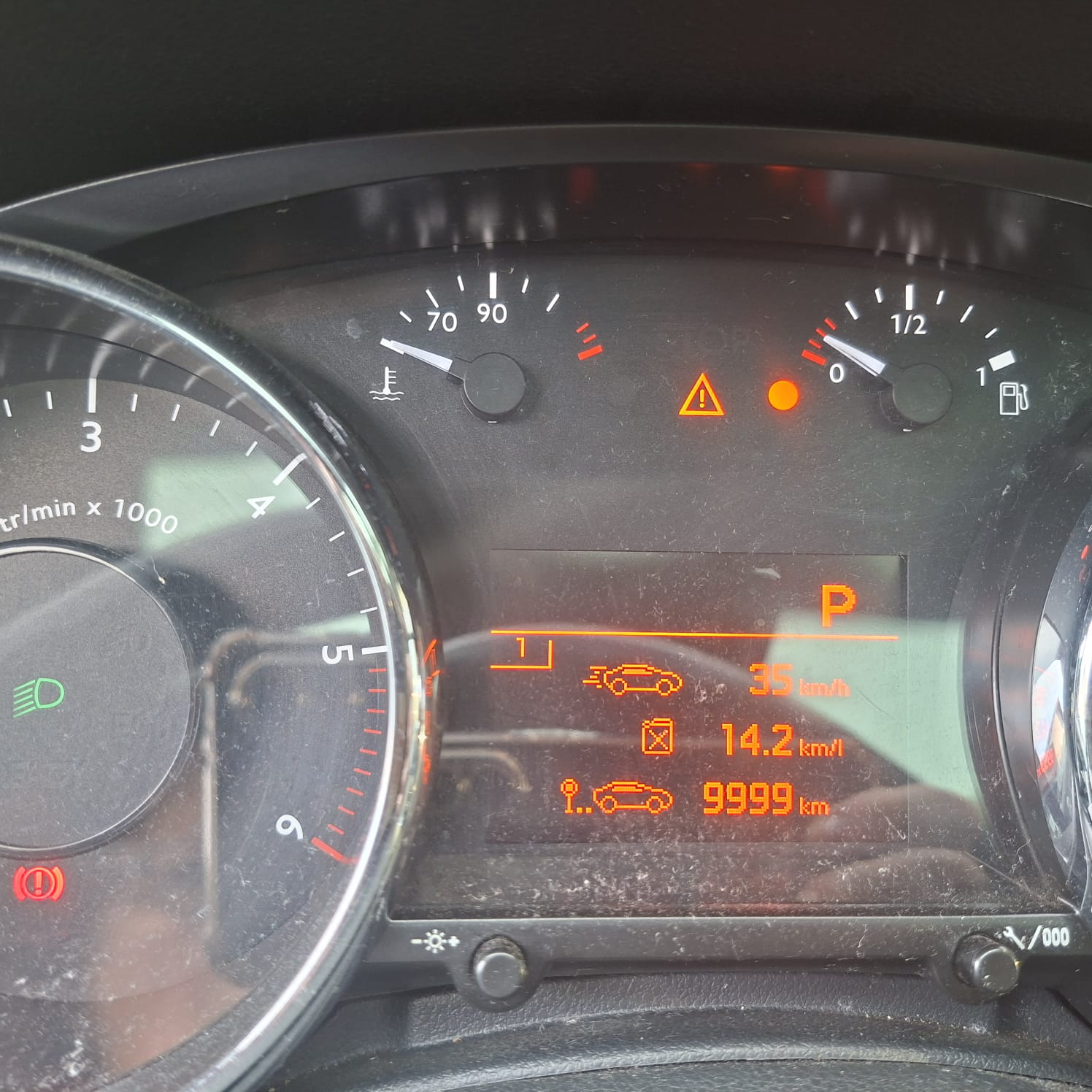 Peugeot 3008 Allure Blue Hdi At – — foto 19 de 19