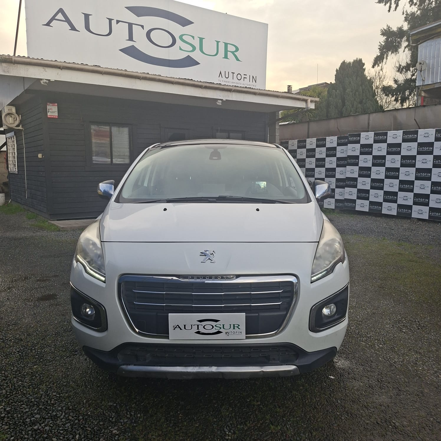 Peugeot 3008 Allure Blue Hdi At – — foto 7 de 19