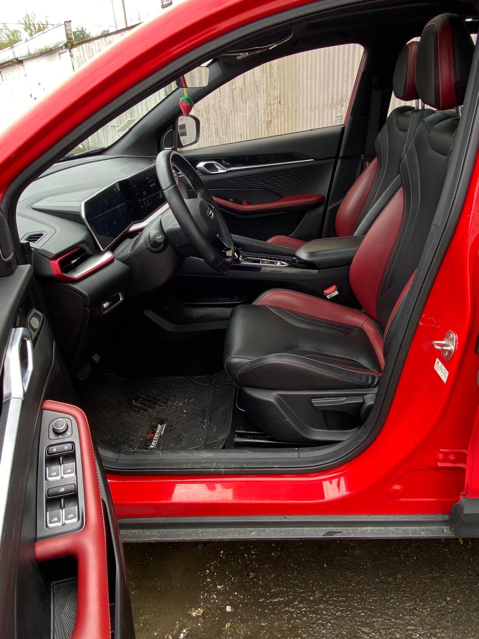 Geely Coolray 1.5 At – — foto 7 de 13