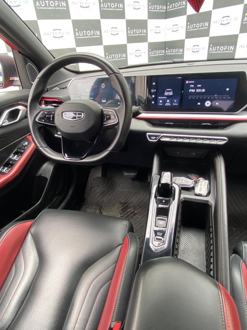 Geely Coolray 1.5 At – — foto 11 de 13