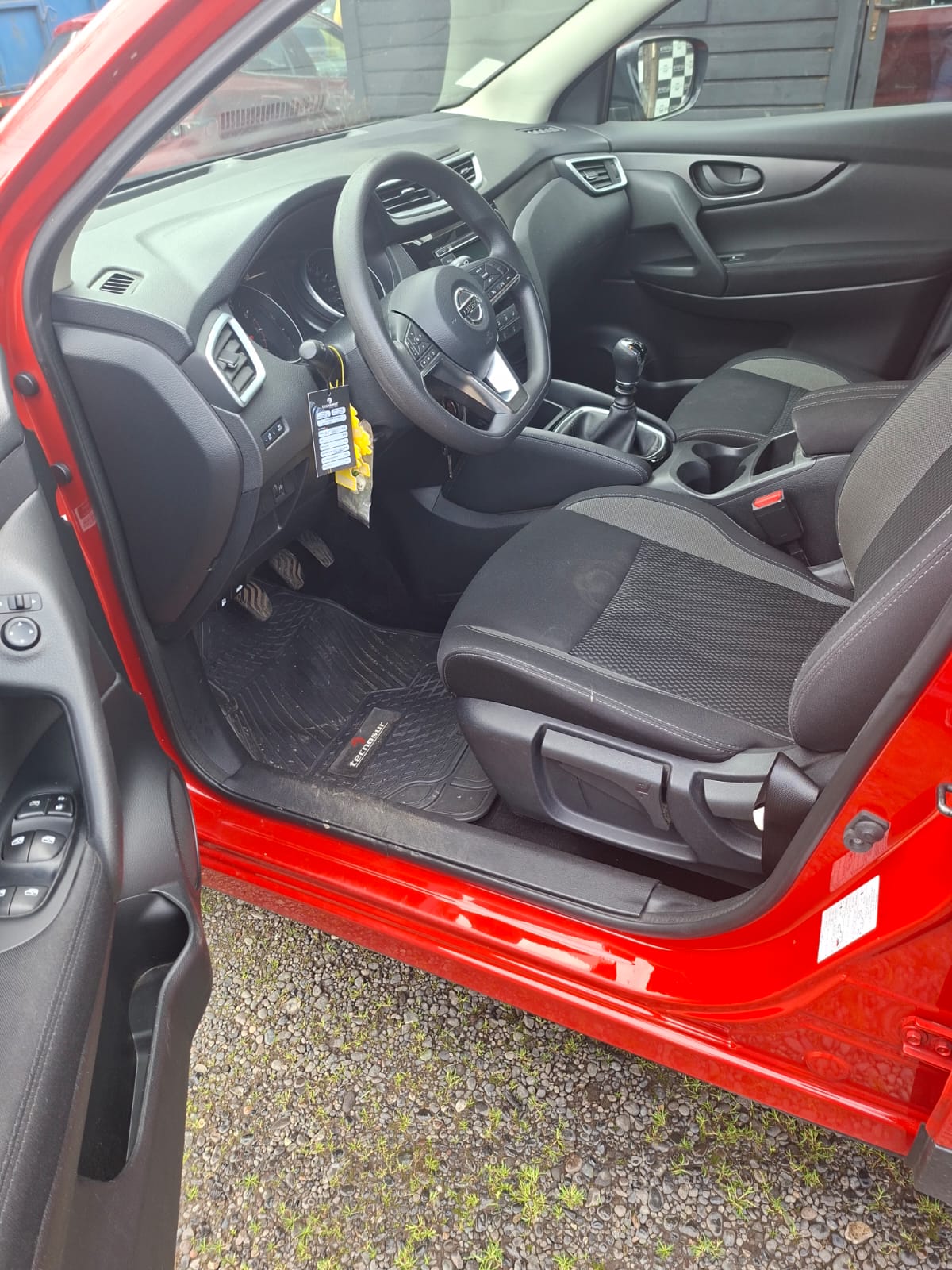 Nissan New Qashqai 2.0 Sense – — foto 8 de 13