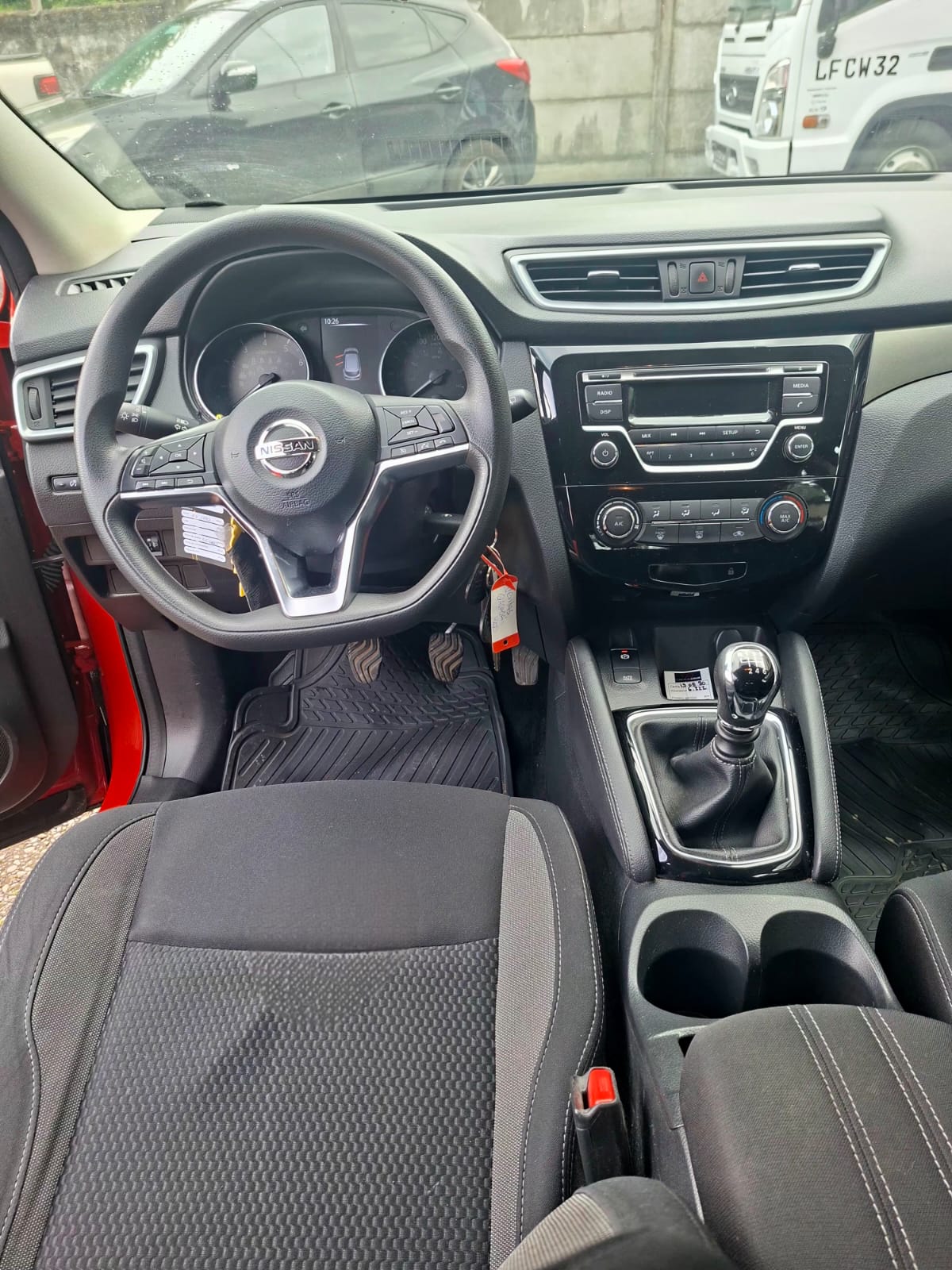 Nissan New Qashqai 2.0 Sense – — foto 9 de 13