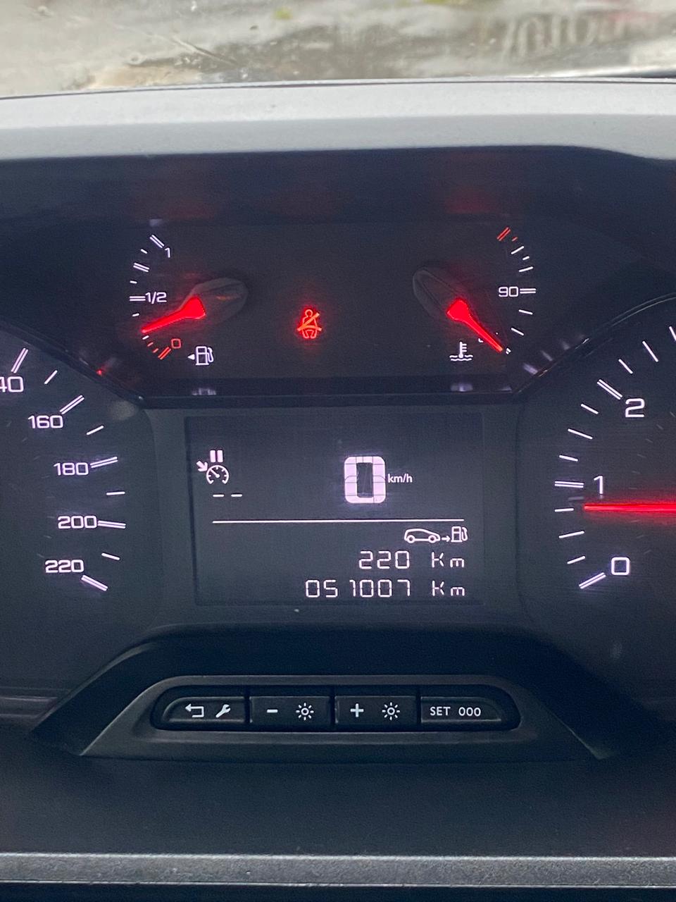 Peugeot Partner L1 Bluehdi – — foto 9 de 11