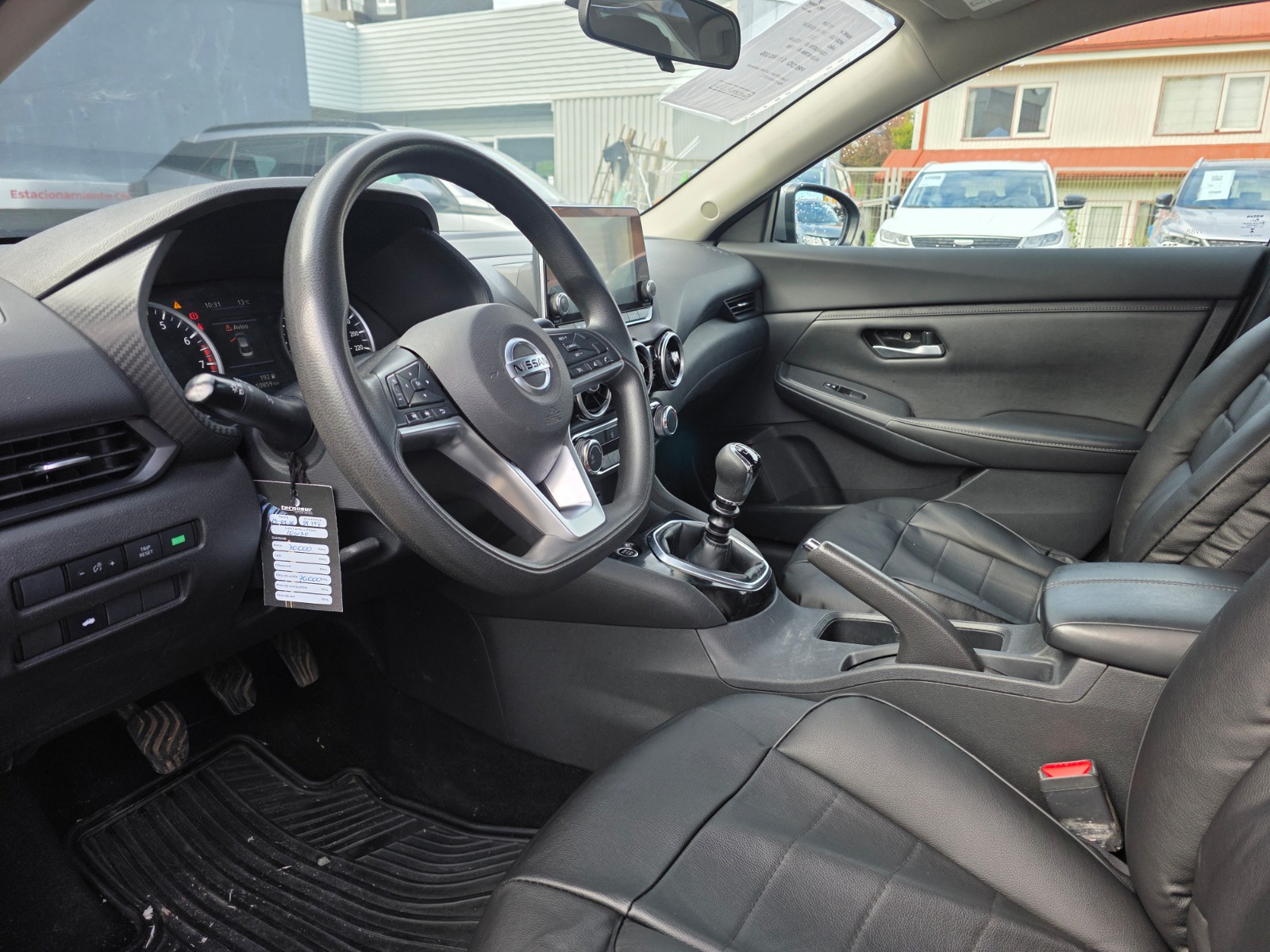 Nissan New Sentra 2.0 Sense – — foto 17 de 17