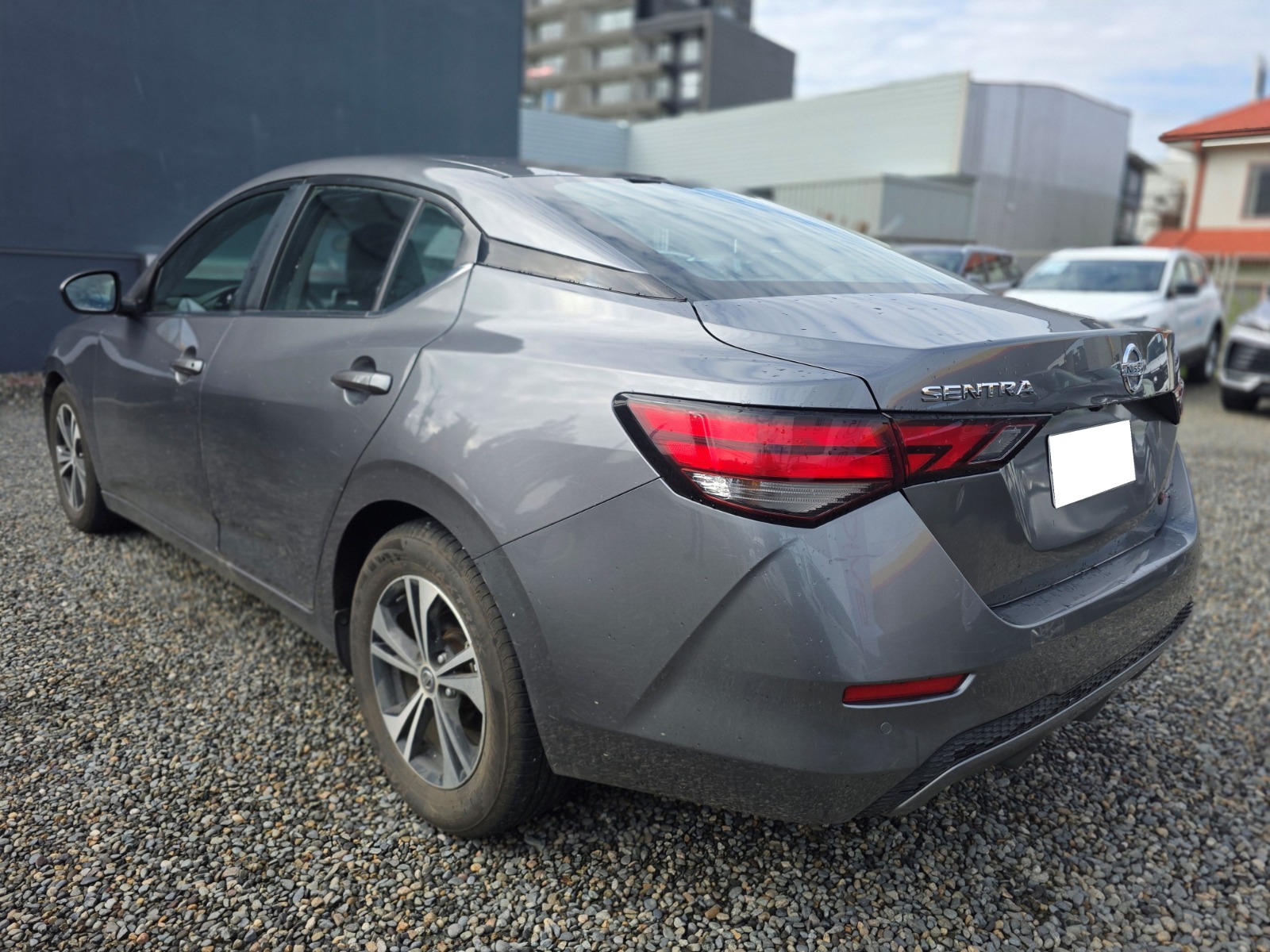 Nissan New Sentra 2.0 Sense – — foto 5 de 17