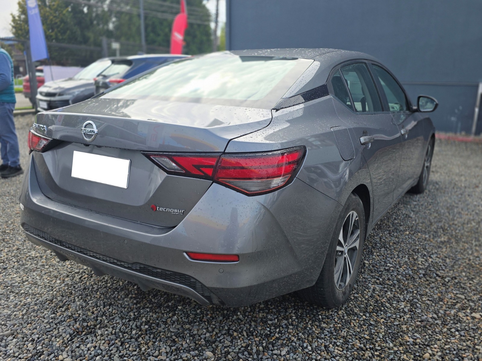 Nissan New Sentra 2.0 Sense – — foto 6 de 17