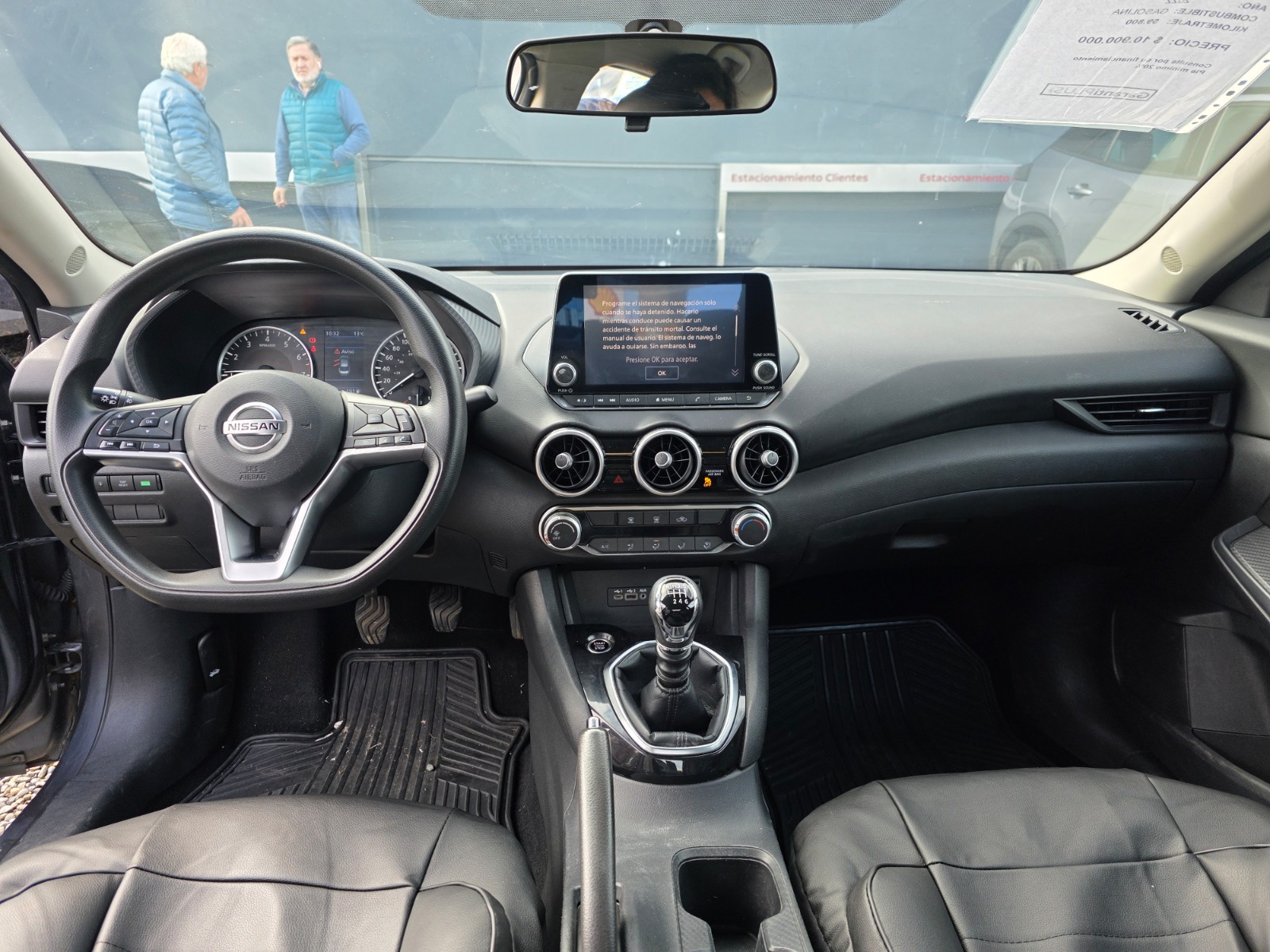 Nissan New Sentra 2.0 Sense – — foto 13 de 17