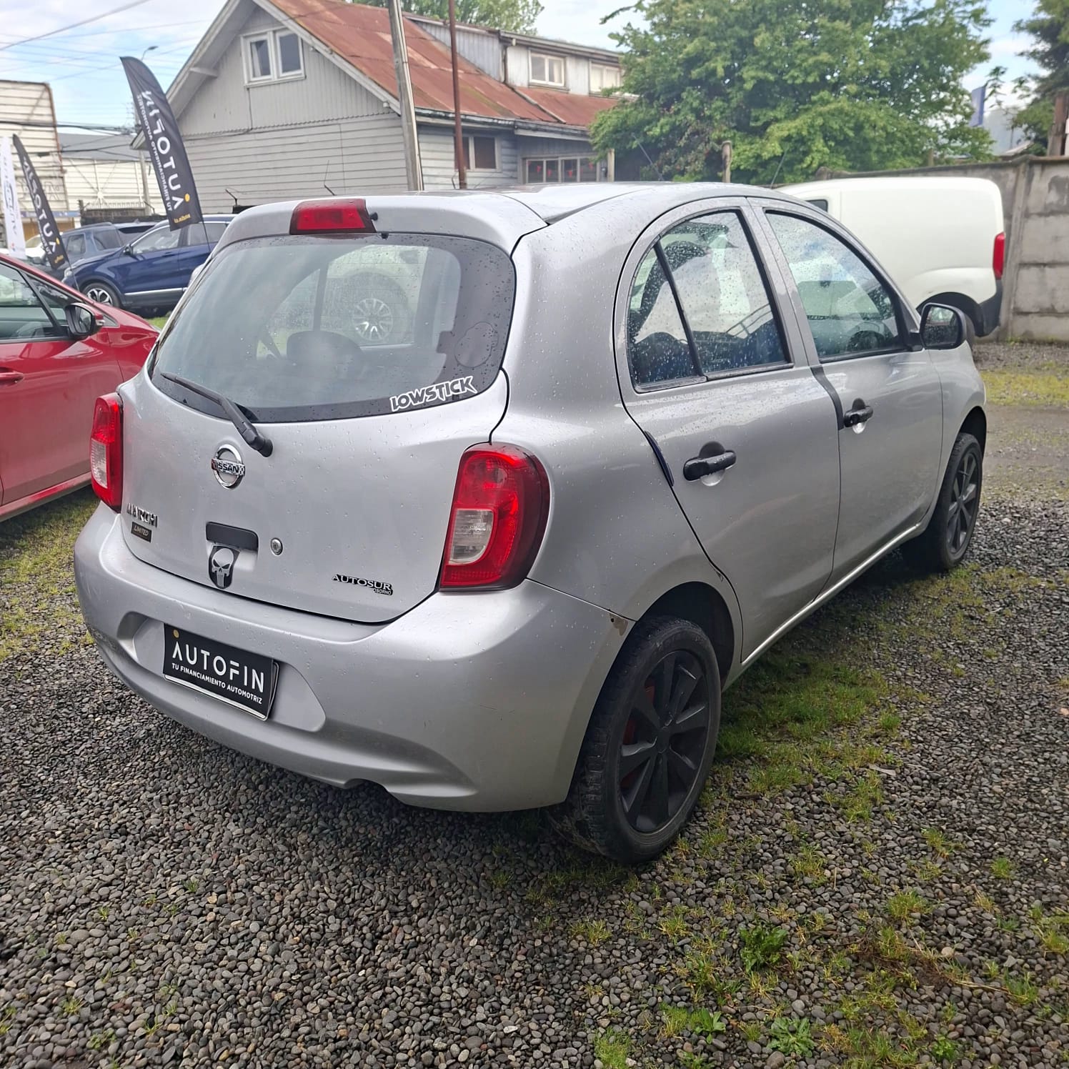 Nissan March Sport 1.6 Drive – — foto 4 de 11
